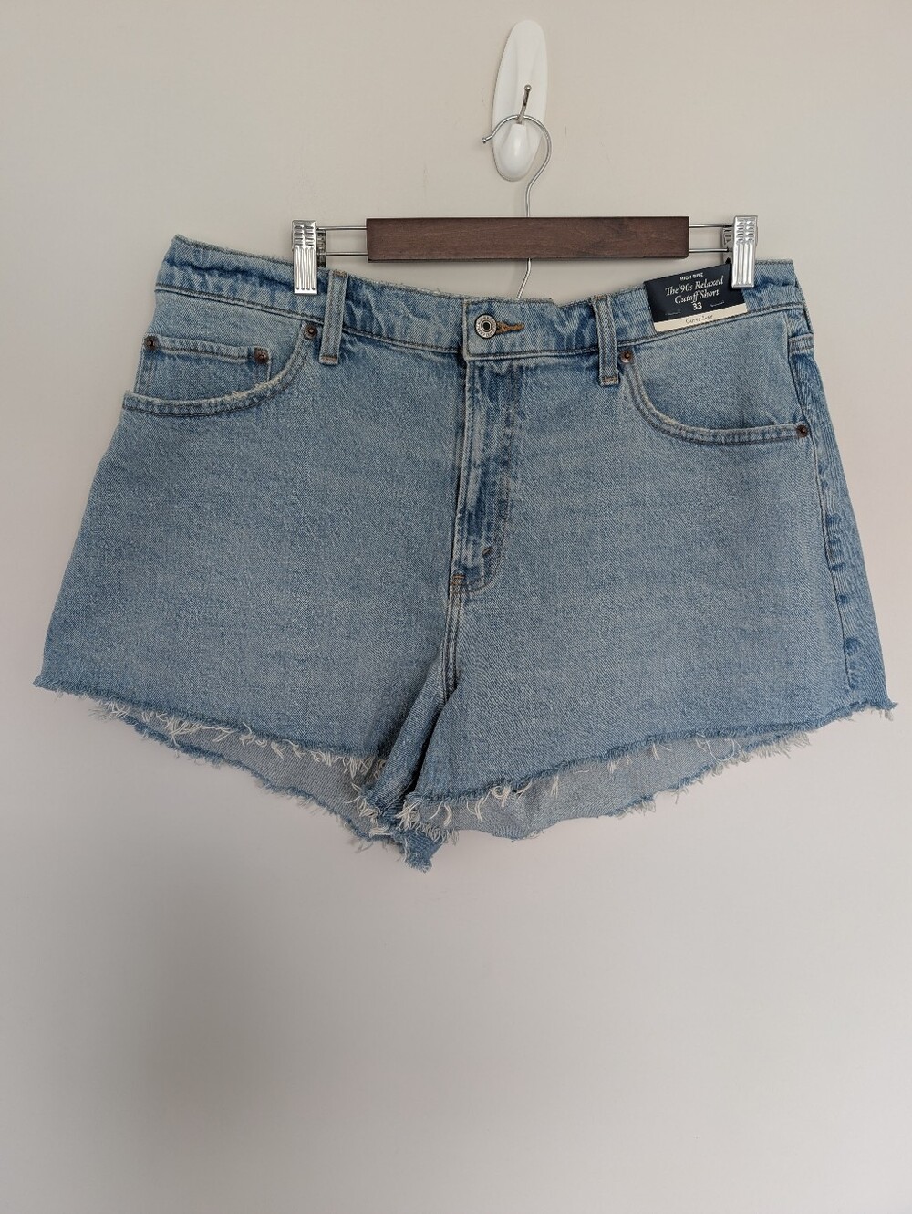NWT Abercrombie & Fitch 90s Relaxed Cutoff Shorts Size 33 High Rise Curve Love